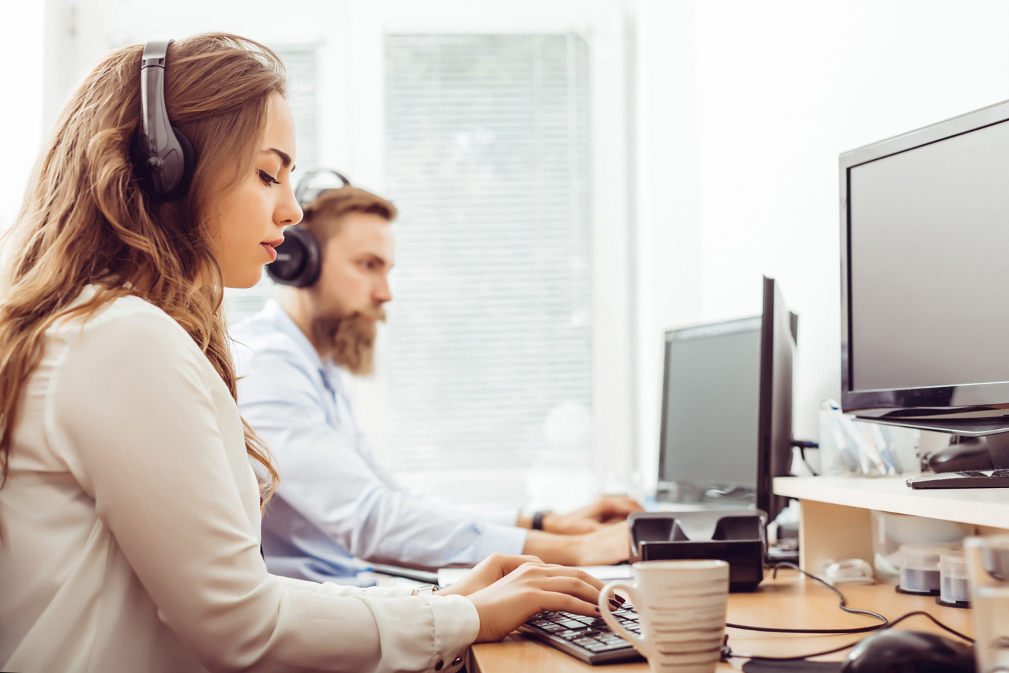 Service Desk Versus Help Desk